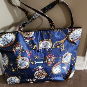 Blue and White Ornate Pattern Tote Bag